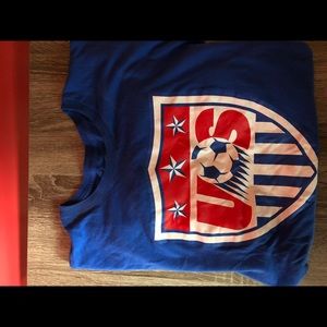 Nike USA soccer crest t shirt XL